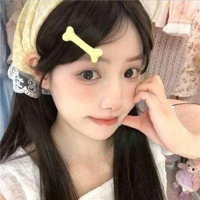 多梦女孩 海报